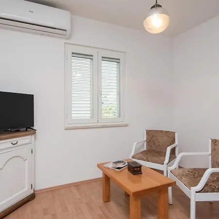 Little House Hébergement de vacances Orebić