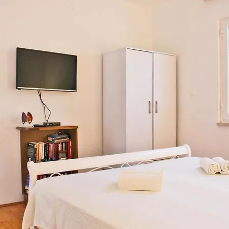 Casa de Férias Little House Orebić