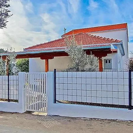 Hébergement de vacances Little House